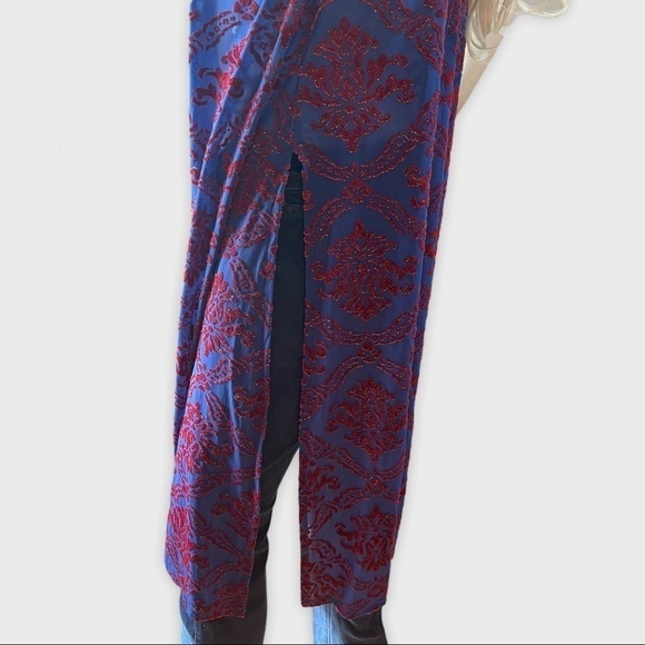 LULAROE sleeveless  Blue and red Joy Vest/kimono - Picture 6 of 13